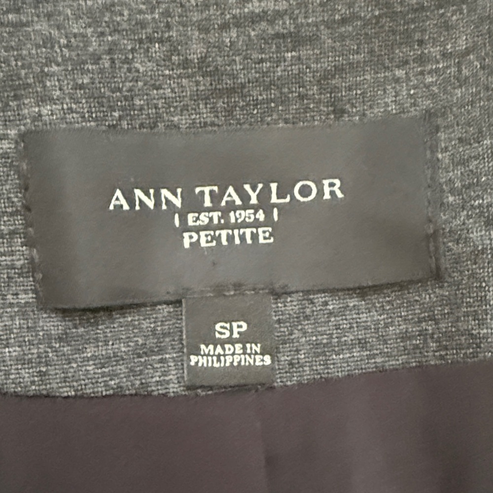 Ann Taylor Charcoal and Black Petite Belted Coat Jacket - Picture 2 of 8